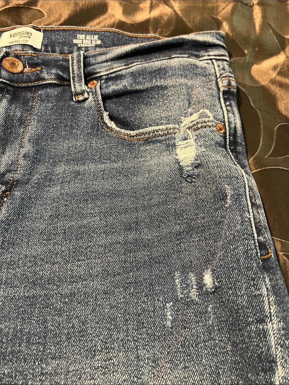Kensie Allie High Rise Slim Straight Ankle Crop Med. Blue Distressed Jeans 12/31 - Picture 5 of 13